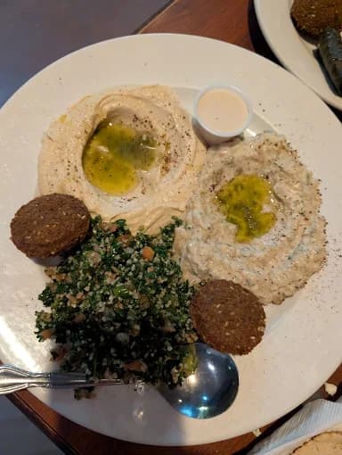 Photo of Mona's Middle Eastern Café