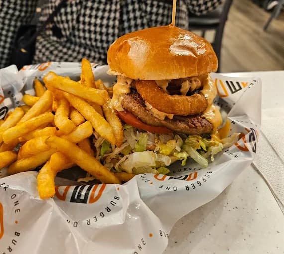 Photo of Burger 1