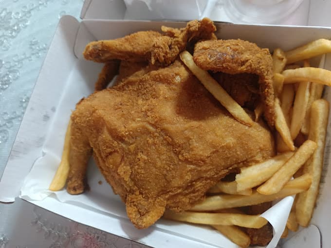 Photo of Arnold's Fried Chicken