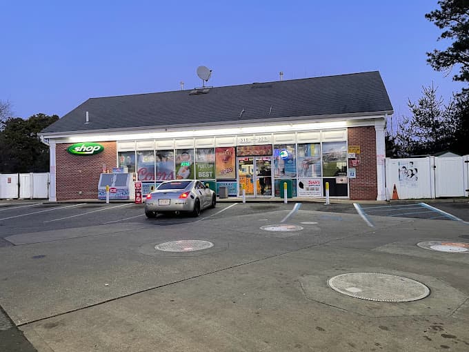 Photo of Naz's Halal Food