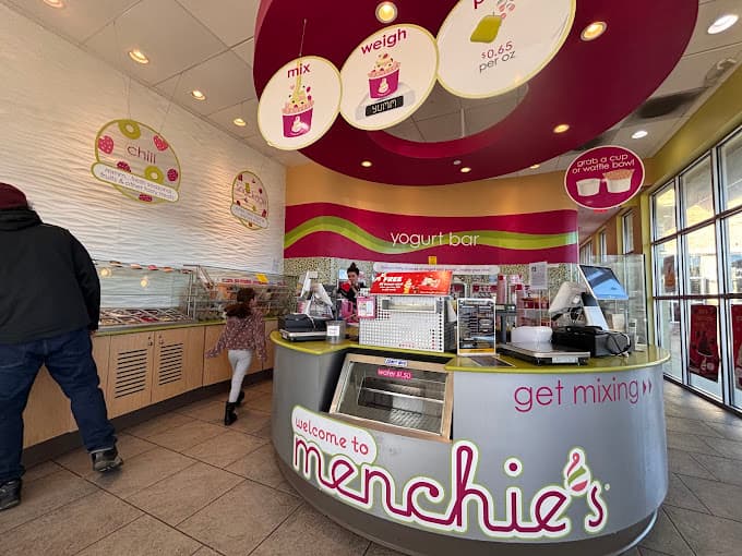 Photo of Menchie's Frozen Yogurt
