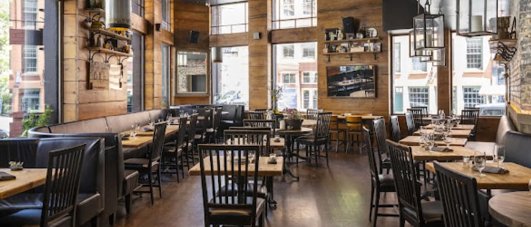 Photo of Marc Forgione